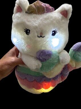 NWT FAO Schwarz Glow Brights Meowmaid Cat Mermaid Plush Light Sound security